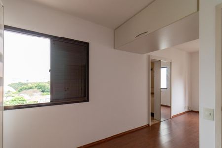 Apartamento para alugar com 89m², 2 quartos e 2 vagas Apartamento para alugar com 89m², 2 quartos e 2 vagasCloset da suíte