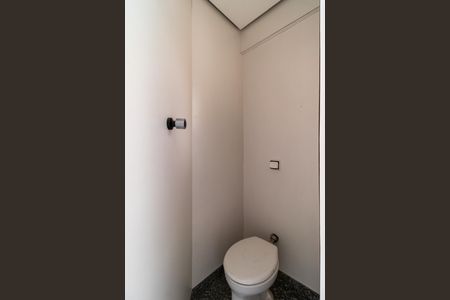 Apartamento para alugar com 89m², 2 quartos e 2 vagas Apartamento para alugar com 89m², 2 quartos e 2 vagasBanheiro de serviço