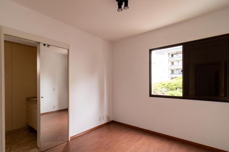 Apartamento para alugar com 89m², 2 quartos e 2 vagas Apartamento para alugar com 89m², 2 quartos e 2 vagasSuíte