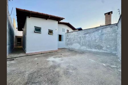 Foto 11 de casa à venda com 4 quartos, 210m² em Castelo, Belo Horizonte