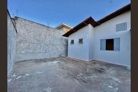 Casa à venda com 210m², 4 quartos e 2 vagas Casa à venda com 210m², 4 quartos e 2 vagasFoto 12