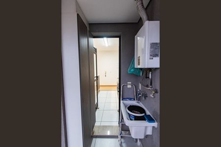 Apartamento à venda com 65m², 2 quartos e 1 vagaÁrea de serviço