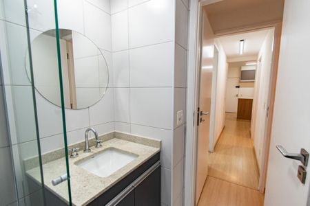 Apartamento à venda com 65m², 2 quartos e 1 vagaBanheiro da suíte