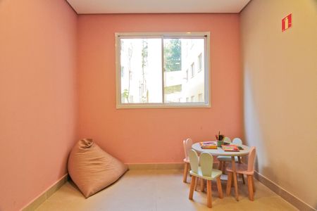 Apartamento para alugar com 34m², 2 quartos e sem vagaÁrea comum - Brinquedoteca