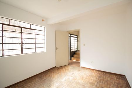 Casa para alugar com 300m², 5 quartos e 4 vagasEdícula - Sala