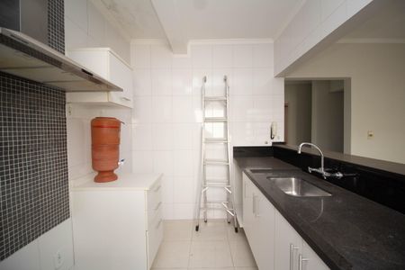 Casa para alugar com 300m², 5 quartos e 4 vagasCozinha