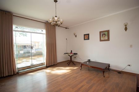 Casa para alugar com 300m², 5 quartos e 4 vagasSala