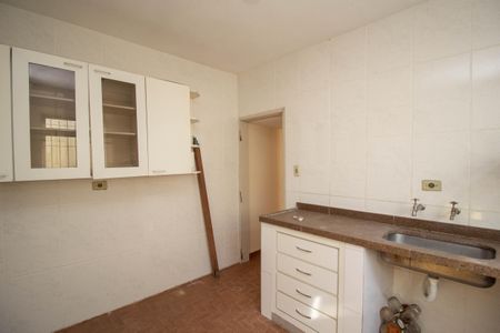 Casa para alugar com 300m², 5 quartos e 4 vagasEdícula - Cozinha