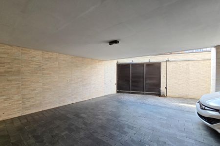 Apartamento à venda com 118m², 3 quartos e 2 vagas Apartamento à venda com 118m², 3 quartos e 2 vagasGaragem