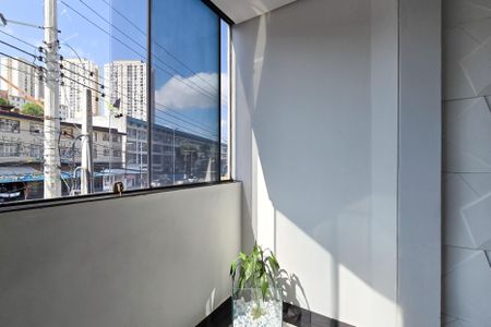 Apartamento à venda com 118m², 3 quartos e 2 vagas Apartamento à venda com 118m², 3 quartos e 2 vagasSacada