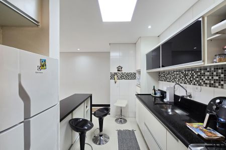 Apartamento à venda com 118m², 3 quartos e 2 vagas Apartamento à venda com 118m², 3 quartos e 2 vagasCozinha