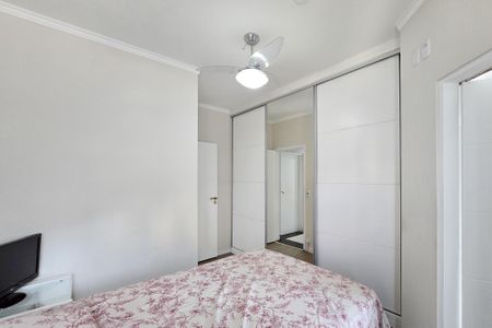 Apartamento à venda com 118m², 3 quartos e 2 vagas Apartamento à venda com 118m², 3 quartos e 2 vagasSuíte