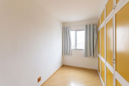 Apartamento à venda com 73m², 3 quartos e 1 vagaQuarto 2