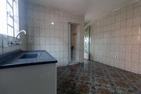 Casa para alugar com 70m², 2 quartos e sem vaga Casa para alugar com 70m², 2 quartos e sem vagaCozinha