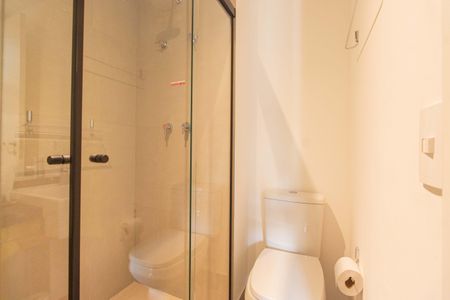 Banheiro de kitnet/studio à venda com 1 quarto, 25m² em Paraíso, São Paulo