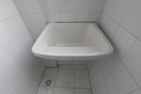 Apartamento à venda com 47m², 1 quarto e sem vaga Apartamento à venda com 47m², 1 quarto e sem vagaLavanderia