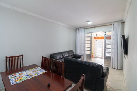 Sala de casa à venda com 3 quartos, 160m² em Cidade São Francisco, São Paulo