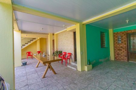 Casa à venda com 150m², 2 quartos e 2 vagas Casa à venda com 150m², 2 quartos e 2 vagasGaragem