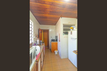 Casa à venda com 150m², 2 quartos e 2 vagas Casa à venda com 150m², 2 quartos e 2 vagasCozinha