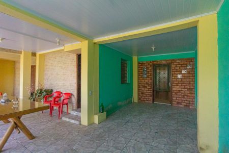 Casa à venda com 150m², 2 quartos e 2 vagas Casa à venda com 150m², 2 quartos e 2 vagasGaragem