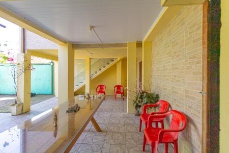 Casa à venda com 150m², 2 quartos e 2 vagas Casa à venda com 150m², 2 quartos e 2 vagasGaragem