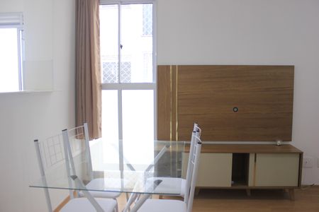 Sala de apartamento à venda com 2 quartos, 38m² em Jardim Rosa de Franca, Guarulhos