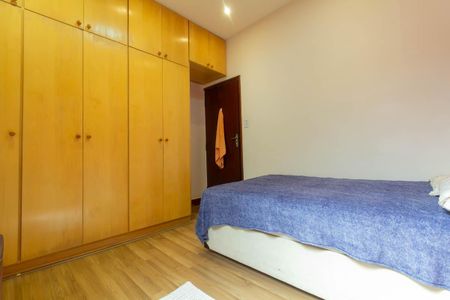 Casa à venda com 216m², 3 quartos e 1 vagaQuarto 3