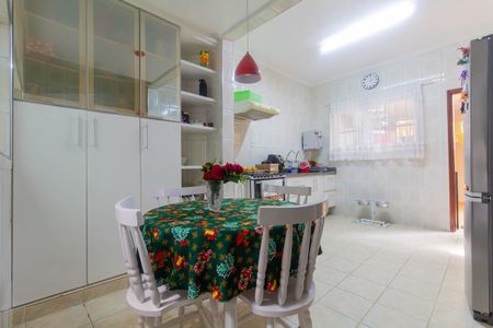 Casa à venda com 216m², 3 quartos e 1 vagaCozinha