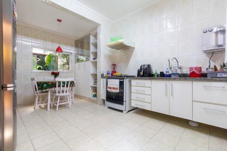 Casa à venda com 216m², 3 quartos e 1 vagaCozinha