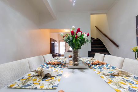 Casa à venda com 216m², 3 quartos e 1 vagaCopa