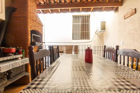 Casa à venda com 216m², 3 quartos e 1 vagaChurrasqueira