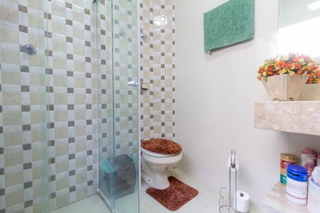 Casa à venda com 216m², 3 quartos e 1 vagaBanheiro