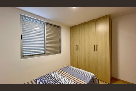 Apartamento à venda com 200m², 3 quartos e 2 vagasQuarto 3