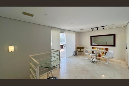 Apartamento à venda com 200m², 3 quartos e 2 vagasCobertura