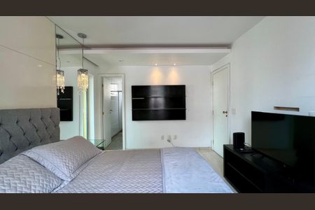 Apartamento à venda com 200m², 3 quartos e 2 vagasQuarto 1