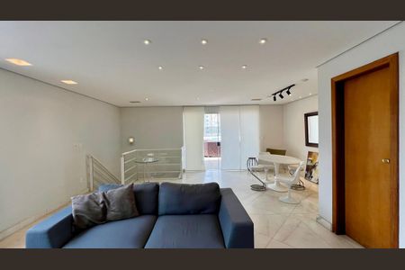 Apartamento à venda com 200m², 3 quartos e 2 vagasCobertura