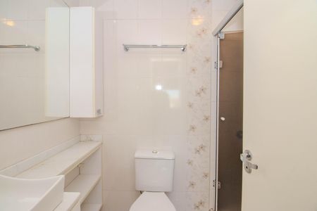 Apartamento para alugar com 70m², 2 quartos e 1 vaga Apartamento para alugar com 70m², 2 quartos e 1 vagaBanheiro da Suíte