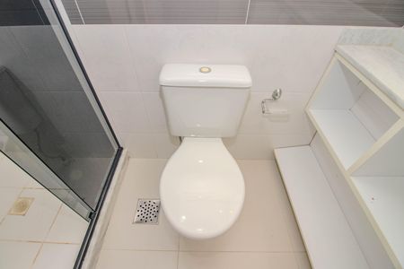 Apartamento para alugar com 70m², 2 quartos e 1 vaga Apartamento para alugar com 70m², 2 quartos e 1 vagaBanheiro Social