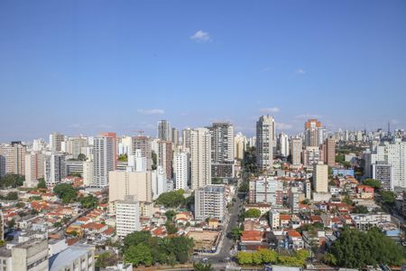 Apartamento à venda com 218m², 3 quartos e 5 vagasVista da Suíte 2