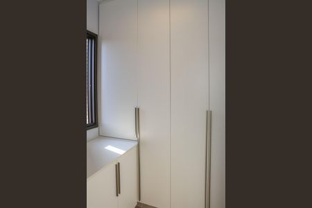 Apartamento à venda com 218m², 3 quartos e 5 vagasQuarto de Serviço