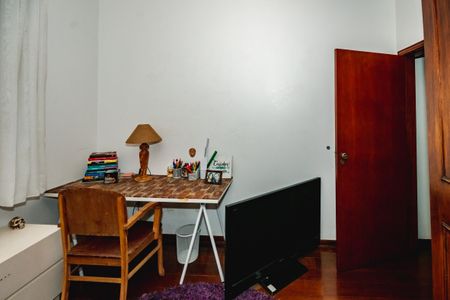 Casa à venda com 300m², 3 quartos e 3 vagasQuarto 1