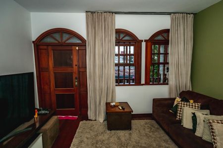 Casa à venda com 300m², 3 quartos e 3 vagasQuarto 2