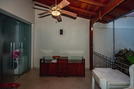 Casa à venda com 300m², 3 quartos e 3 vagasÁrea comum