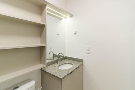 Apartamento para alugar com 27m², 1 quarto e sem vagaBanheiro da Suíte
