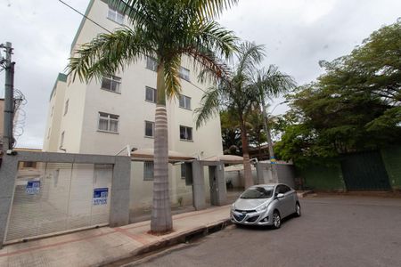 Apartamento à venda com 58m², 2 quartos e 1 vagaFachada