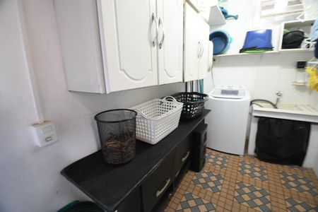 Casa para alugar com 400m², 3 quartos e 4 vagasÁrea de Serviço