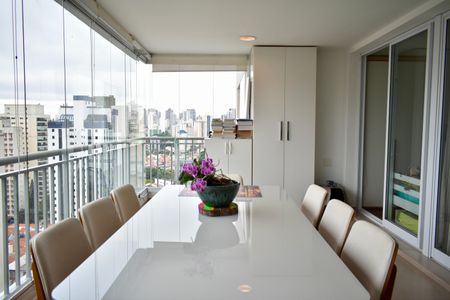 Varanda de apartamento à venda com 3 quartos, 100m² em Chácara Inglesa, São Paulo