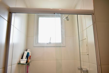 Apartamento à venda com 100m², 3 quartos e 2 vagas Apartamento à venda com 100m², 3 quartos e 2 vagasBanheiro Social