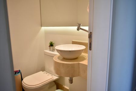 Apartamento à venda com 100m², 3 quartos e 2 vagas Apartamento à venda com 100m², 3 quartos e 2 vagasLavabo