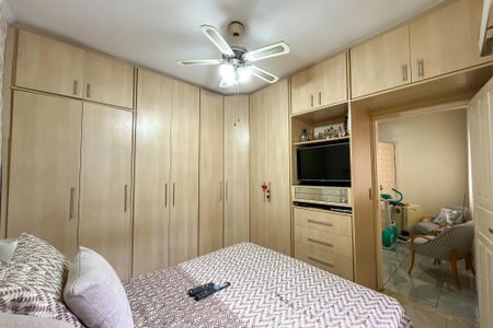 Casa à venda com 370m², 5 quartos e 3 vagas Casa à venda com 370m², 5 quartos e 3 vagasSuíte